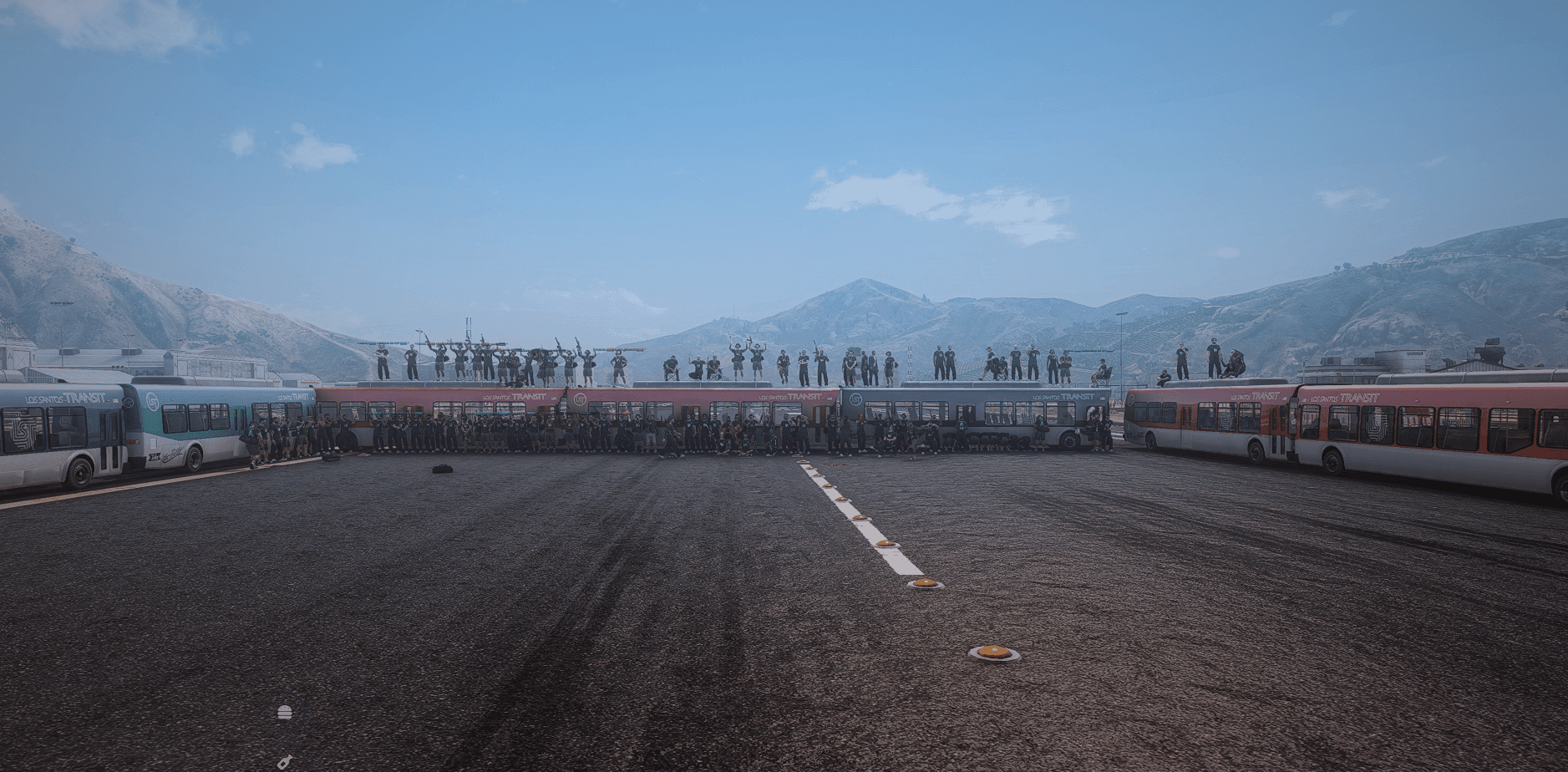 La communauté AlyaRP réunie en jeu — des dizaines de joueurs sur FiveM